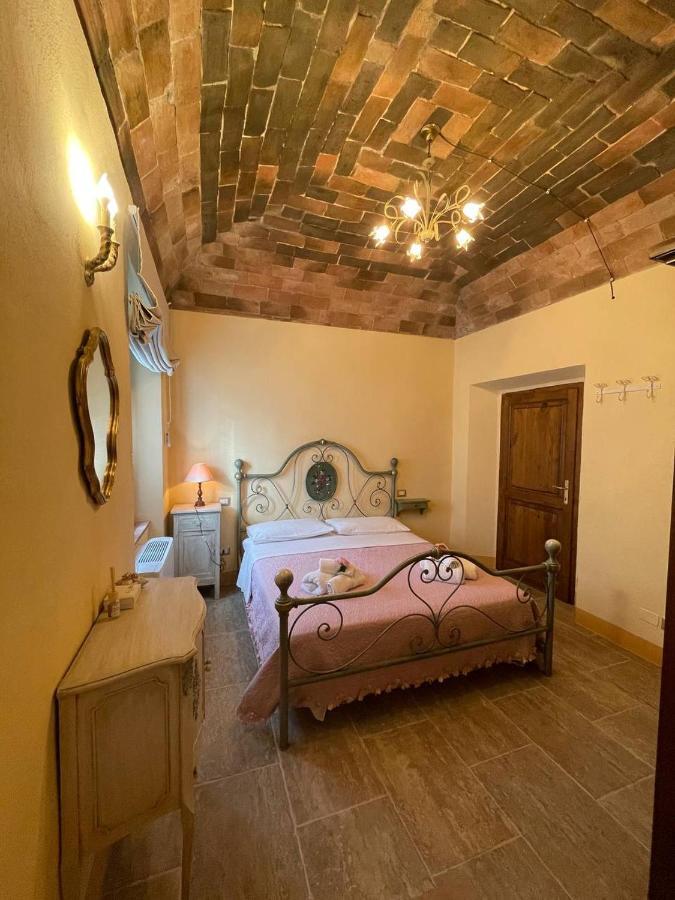 Antica Casa Del Glicine Apartment Poggibonsi Exterior photo