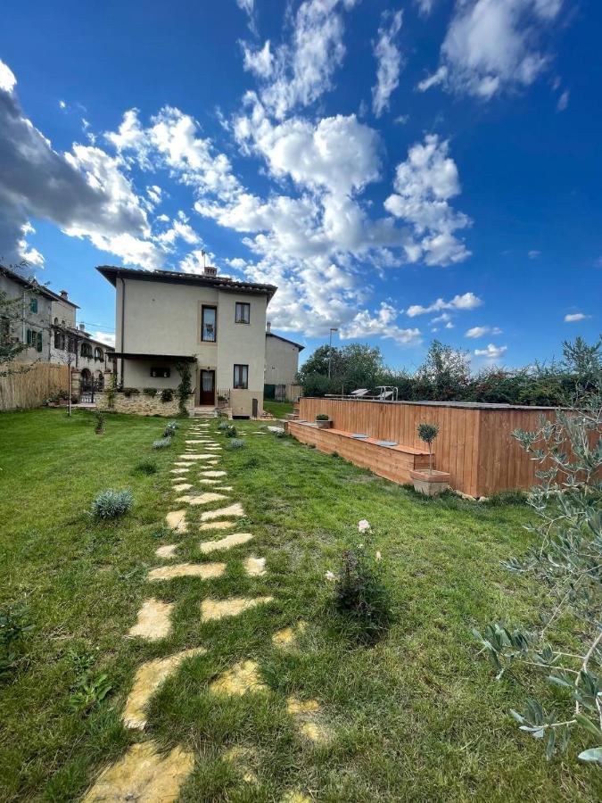 Antica Casa Del Glicine Apartment Poggibonsi Exterior photo