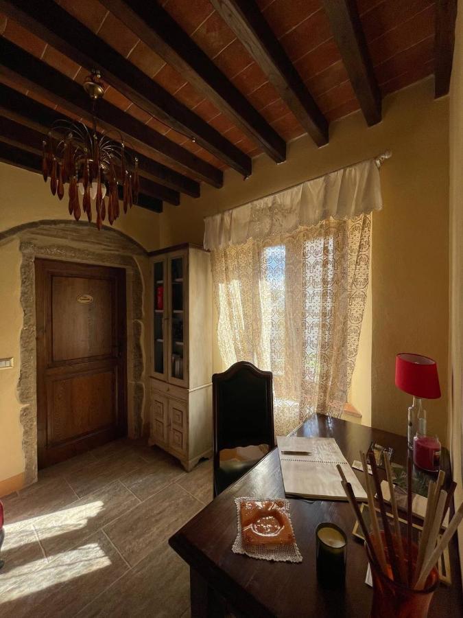 Antica Casa Del Glicine Apartment Poggibonsi Exterior photo